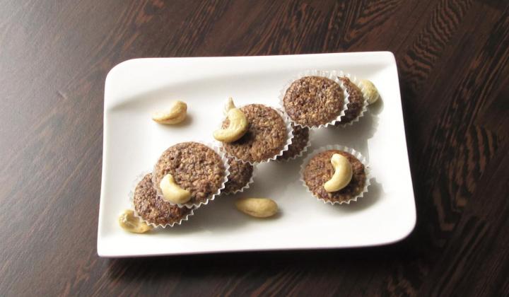 Jak upéct nadýchané košíčky z kešu oříšků a čokolády | recept Jak upéct nadýchané košíčky z kešu oříšků a čokolády | recept