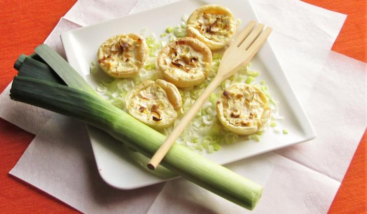 Jak upéct křehké balkánské tartaletky s pórkem | recept