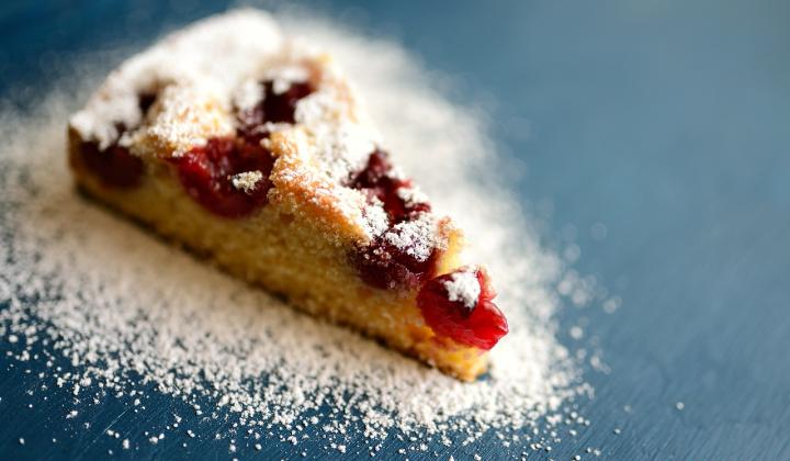 Jak udělat ostružinový koláč s drobenkou | recept na ovocný moučník Jak udělat ostružinový koláč s drobenkou | recept na ovocný moučník