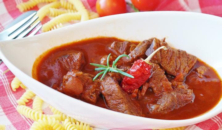 Jak udělat guláš na víně | recept Jak udělat guláš na víně | recept