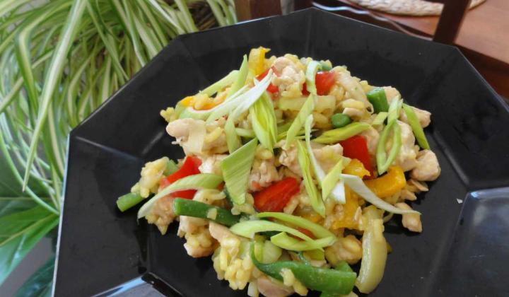 Jak uvařit čínskou rýži s kuřecím masem | recept Jak uvařit čínskou rýži s kuřecím masem | recept