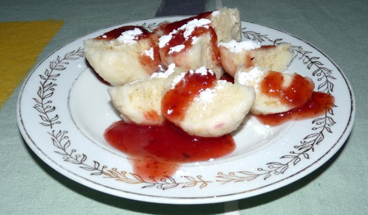 Jak udělat jahodové knedlíky | recept Jak udělat jahodové knedlíky | recept