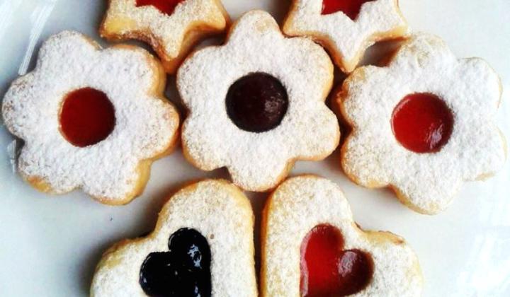 Jak upéct linecké cukroví s netradiční příchutí zázvoru a citrónu | recept Jak upéct linecké cukroví s netradiční příchutí zázvoru a citrónu | recept