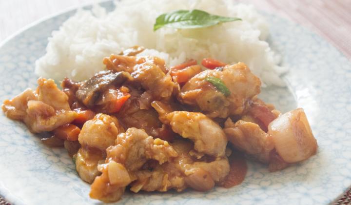 Jak připravit čínské sladkokyselé kuře | recept Jak připravit čínské sladkokyselé kuře | recept