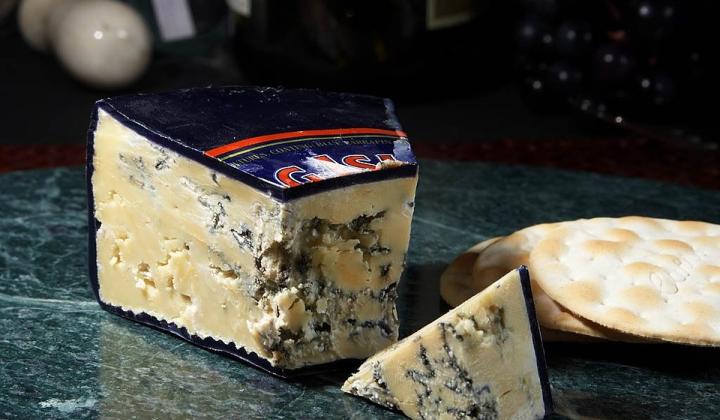 Jak udělat svíčkové řezy plněné nivou | recept Jak udělat svíčkové řezy plněné nivou | recept