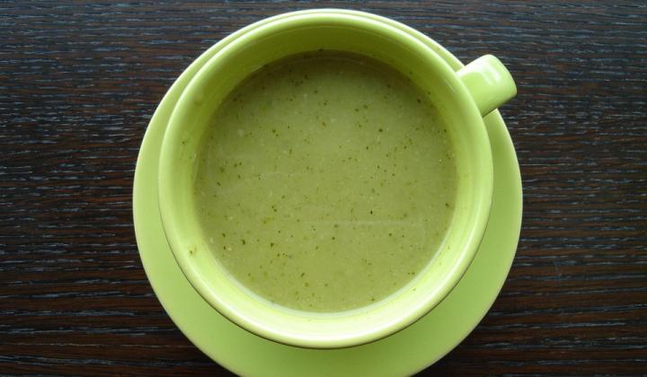 Jak udělat cuketovou polévku | recept na lehkou letní polévku Jak udělat cuketovou polévku | recept na lehkou letní polévku