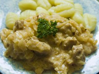 Jak připravit vegetariánský segedínský guláš Jak připravit vegetariánský segedínský guláš