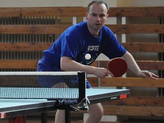 Jak hrát stolní tenis Jak hrát stolní tenis