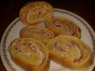 Jak udělat slaný závin se zelím a uzeným masem | recept Jak udělat slaný závin se zelím a uzeným masem | recept