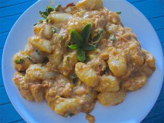 Jak uvařit noky s rajčatovo-sýrovou omáčkou | recept Jak uvařit noky s rajčatovo-sýrovou omáčkou | recept