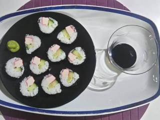 Jak připravit rychlé "falešné" sushi Jak připravit rychlé "falešné" sushi