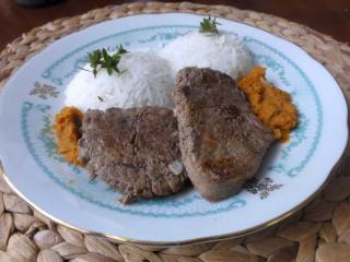 Jak připravit hovězí maso na červeném víně | recept Jak připravit hovězí maso na červeném víně | recept