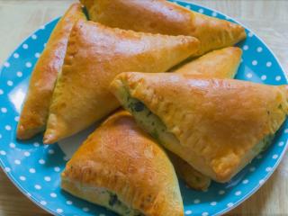 Jak upéct špenátové šátečky | recept Jak upéct špenátové šátečky | recept