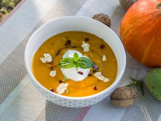 Jak připravit dýňovou polévku s červenou čočkou | recept Jak připravit dýňovou polévku s červenou čočkou | recept