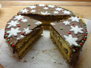 Jak upéct vánoční dort s lehkým krémem s příchutí Melty | recept Jak upéct vánoční dort s lehkým krémem s příchutí Melty | recept