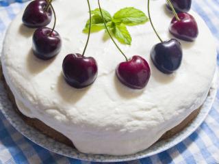 Jak upéct zdravější tvarohový dort s třešněmi | recept Jak upéct zdravější tvarohový dort s třešněmi | recept