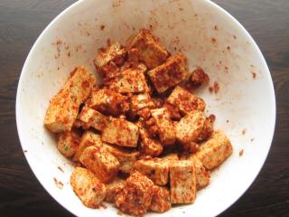 Jak naložit tofu se sušenými rajčaty | recept Jak naložit tofu se sušenými rajčaty | recept