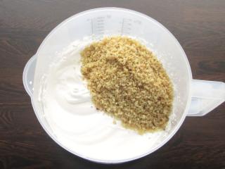 Jak upéct oříškové knoflíky | recept na vánoční cukroví Jak upéct oříškové knoflíky | recept na vánoční cukroví