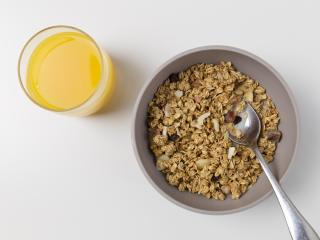 Jak snadno udělat domácí müsli tyčinky | recept Jak snadno udělat domácí müsli tyčinky | recept