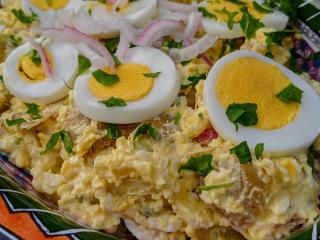 Jak udělat staročeský bramborový salát | recept Jak udělat staročeský bramborový salát | recept