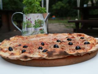 Jak udělat pizza závitky s tuňákem a goudou | recept Jak udělat pizza závitky s tuňákem a goudou | recept