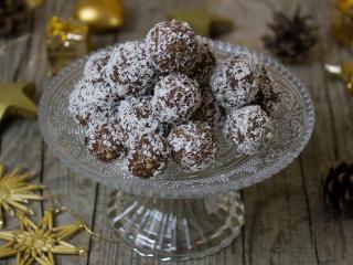Jak připravit nepečené banánové kuličky | recept Jak připravit nepečené banánové kuličky | recept